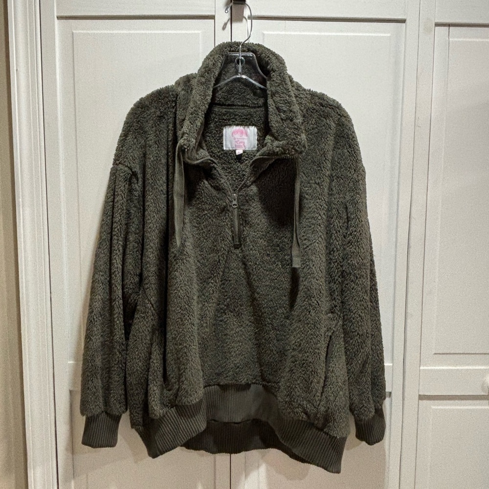 Plush Olive Teddy Jacket‎ Size Large